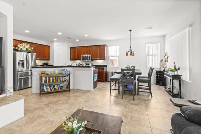 81083 Avenida Fayelynne, Indio, CA 92201