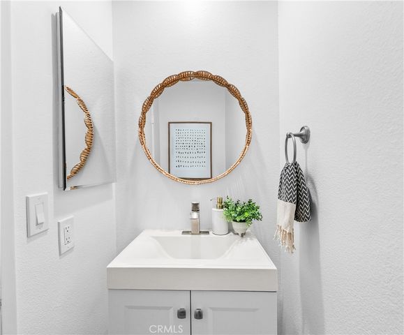 1200 Las Arenas, Costa Mesa, CA 92627