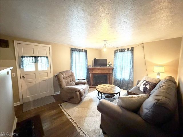 6819 State Route 46, Cortland, OH 44410