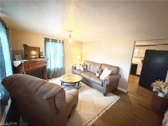 6819 State Route 46, Cortland, OH 44410