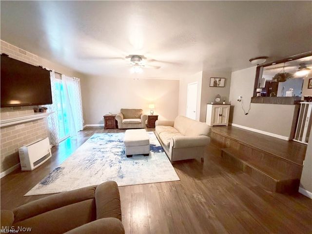 6819 State Route 46, Cortland, OH 44410