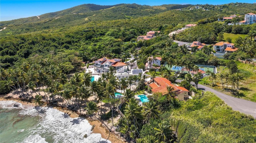 Image 28 of property listing at 32 SHELL CASTLE, Humacao, PR 00791