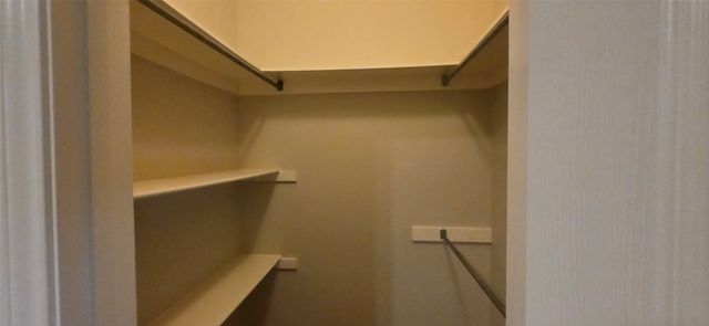 4514 Lakepointe Avenue, Rowlett, TX 75088