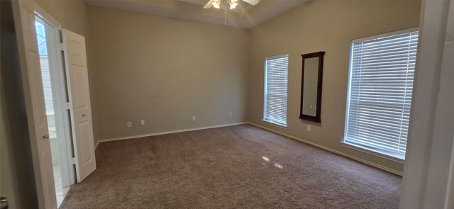 4514 Lakepointe Avenue, Rowlett, TX 75088