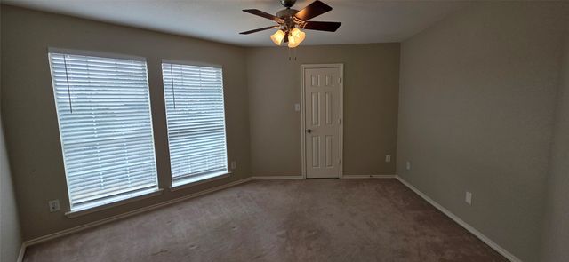 4514 Lakepointe Avenue, Rowlett, TX 75088