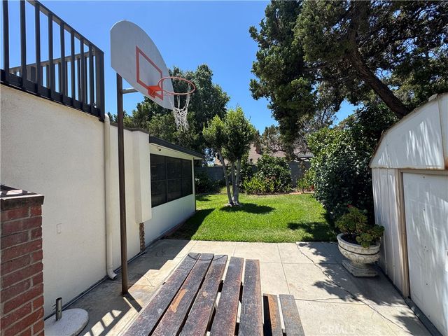 203 Tanforan, Diamond Bar, CA 91765