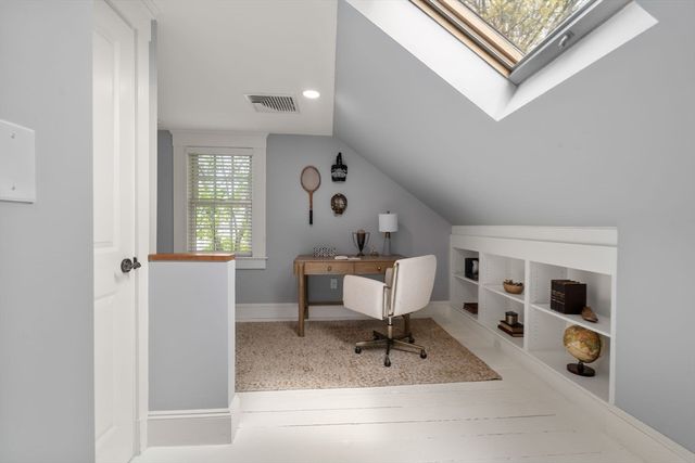 138 Thorndike St, Cambridge, MA 02141