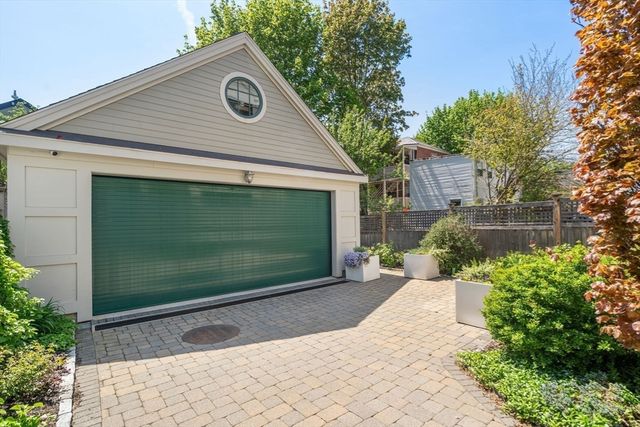 138 Thorndike St, Cambridge, MA 02141