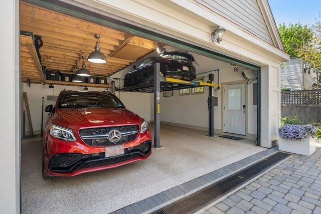 138 Thorndike St, Cambridge, MA 02141
