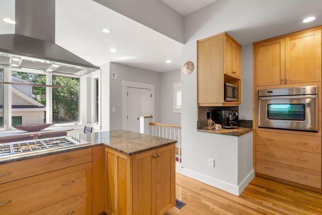 138 Thorndike St, Cambridge, MA 02141