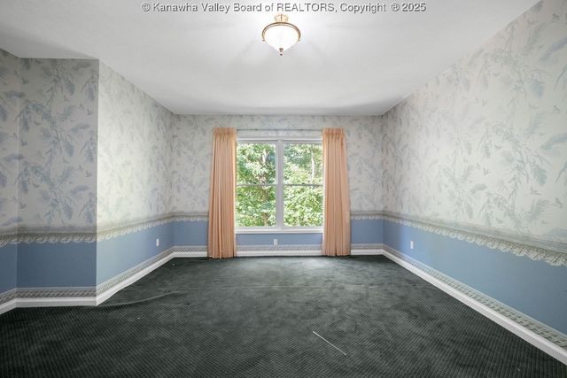 345 Meda Lane, Elkview, WV 25071