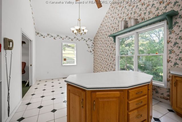 345 Meda Lane, Elkview, WV 25071