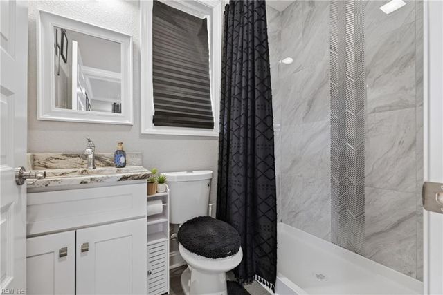 302 Fulcher ST, Suffolk, VA 23434