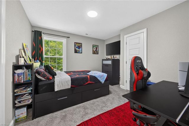 302 Fulcher ST, Suffolk, VA 23434