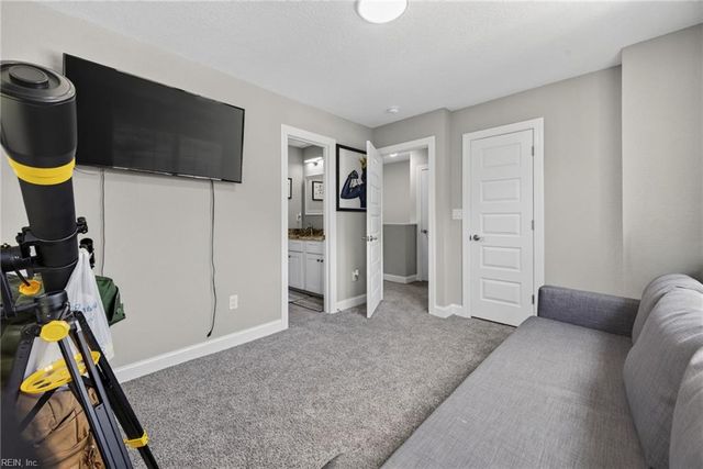 302 Fulcher ST, Suffolk, VA 23434