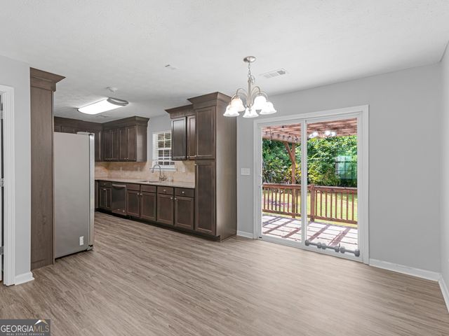 122 Springwood Valley Road, Stockbridge, GA 30281
