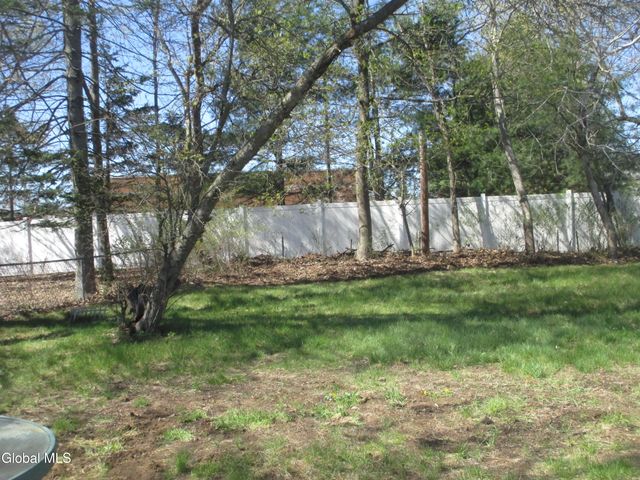 91 3rd Street, Glens Falls, NY 12801