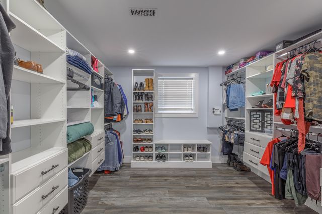 7004 Sleigh Lane, Harrison, TN 37341