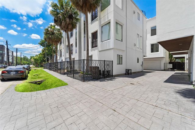709 Reinicke Street, Houston, TX 77007