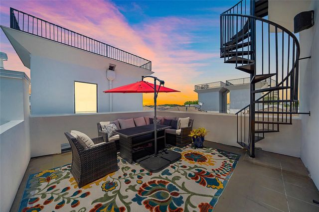 709 Reinicke Street, Houston, TX 77007