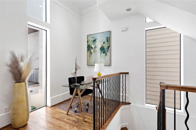 709 Reinicke Street, Houston, TX 77007