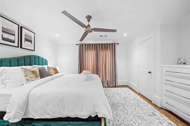 709 Reinicke Street, Houston, TX 77007