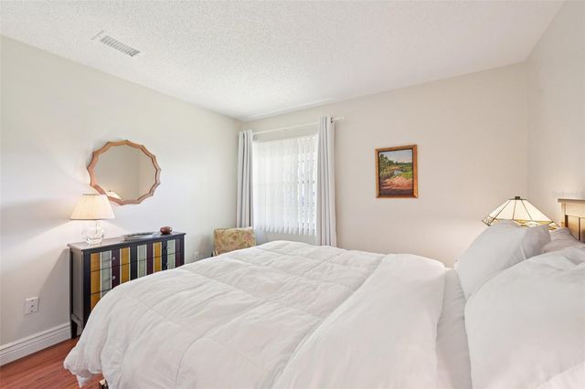 1222 HADDINGTON CIRCLE, Sun City Center, FL 33573