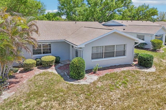 1222 HADDINGTON CIRCLE, Sun City Center, FL 33573