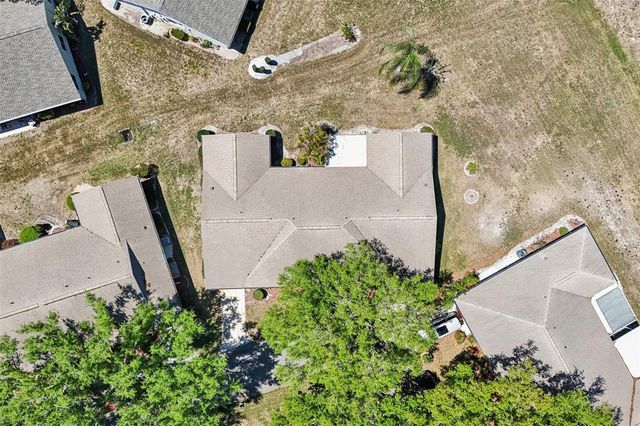 1222 HADDINGTON CIRCLE, Sun City Center, FL 33573