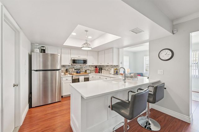 1222 HADDINGTON CIRCLE, Sun City Center, FL 33573