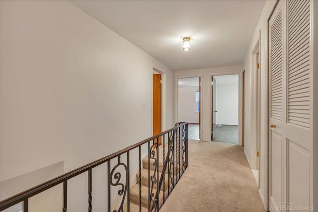 2710 Timberwyck Trail Drive, Troy, MI 48098