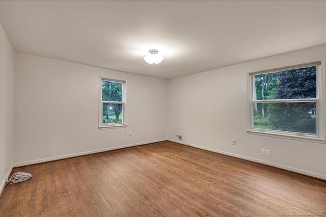 2710 Timberwyck Trail Drive, Troy, MI 48098