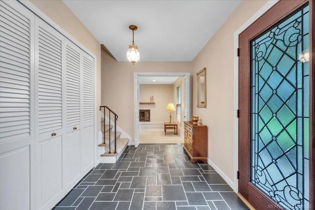 2710 Timberwyck Trail Drive, Troy, MI 48098