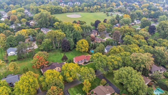 2710 Timberwyck Trail Drive, Troy, MI 48098