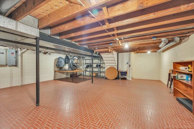 2710 Timberwyck Trail Drive, Troy, MI 48098