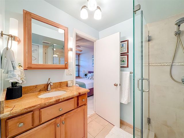 13 Royal Palm Way 101, Boca Raton, FL 33432