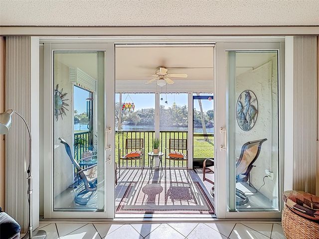 13 Royal Palm Way 101, Boca Raton, FL 33432