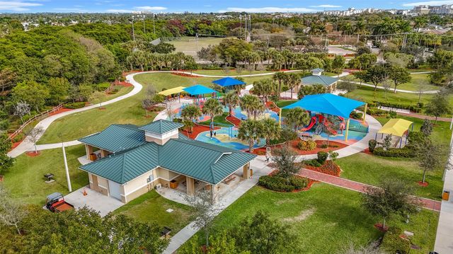 13 Royal Palm Way 101, Boca Raton, FL 33432