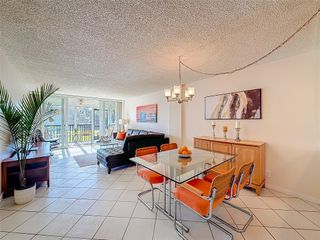 13 Royal Palm Way 101, Boca Raton, FL 33432