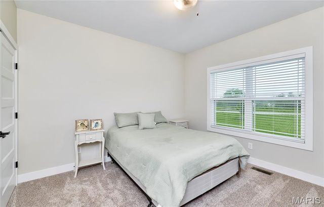 106 Charlie Road, Troy, MO 63379
