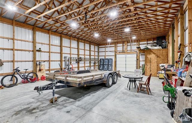 106 Charlie Road, Troy, MO 63379
