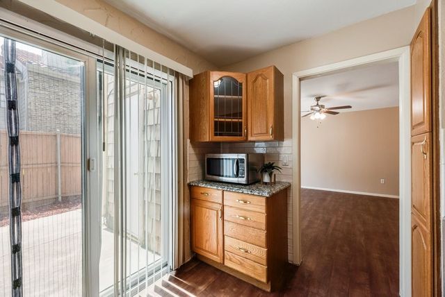 859 Dublin Drive D, Richardson, TX 75080