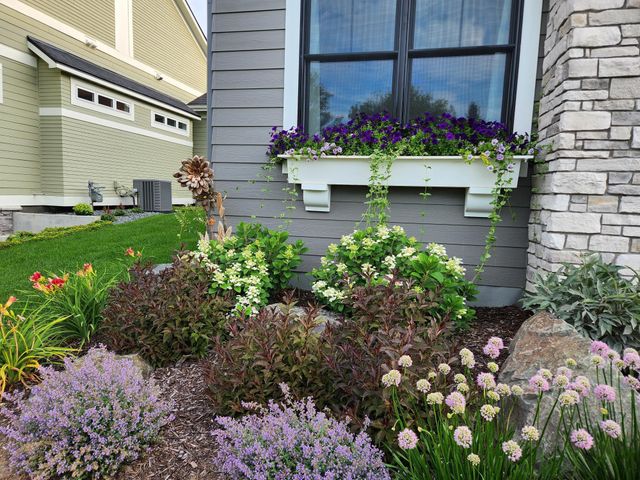 11472 Sunflower Lane N, Lake Elmo, MN 55042