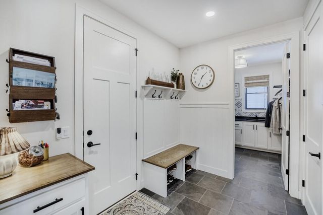 11472 Sunflower Lane N, Lake Elmo, MN 55042