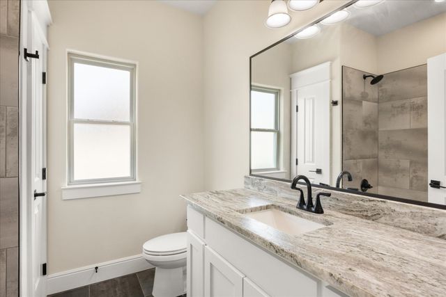 178 Valley View Street, Glen Rose, TX 76043