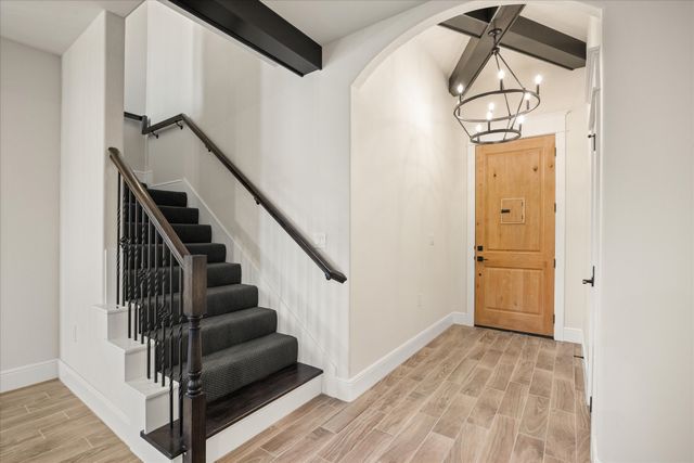 178 Valley View Street, Glen Rose, TX 76043