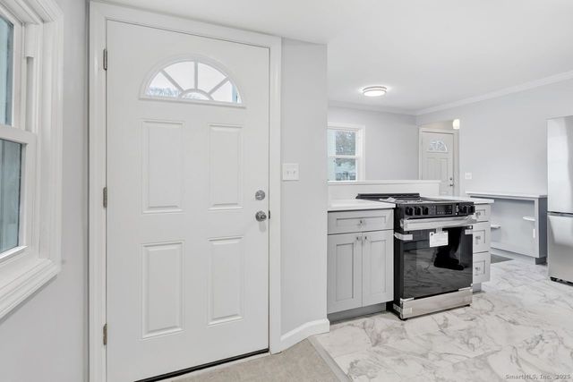 366 Columbus Avenue, Stratford, CT 06615