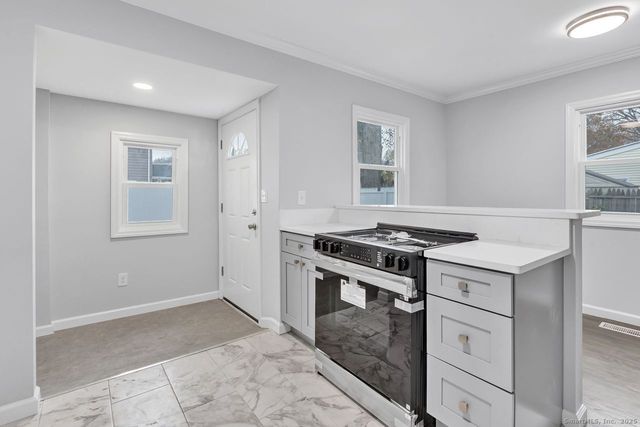 366 Columbus Avenue, Stratford, CT 06615