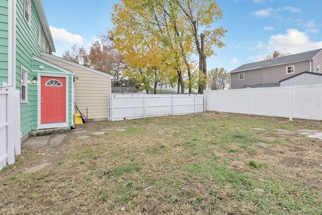 366 Columbus Avenue, Stratford, CT 06615