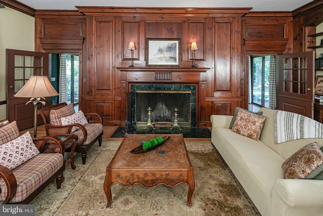 15 W LONG DR, Lawrenceville, NJ 08648
